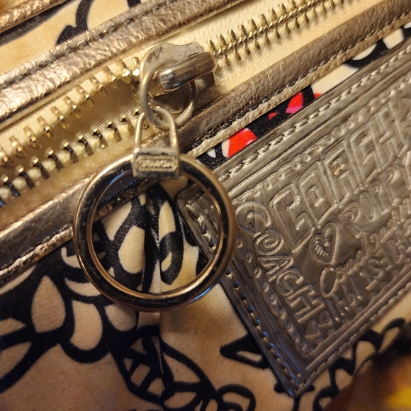 Coach Poppy Graffiti Floral Wristlet Wallet - Picture 10 of 15